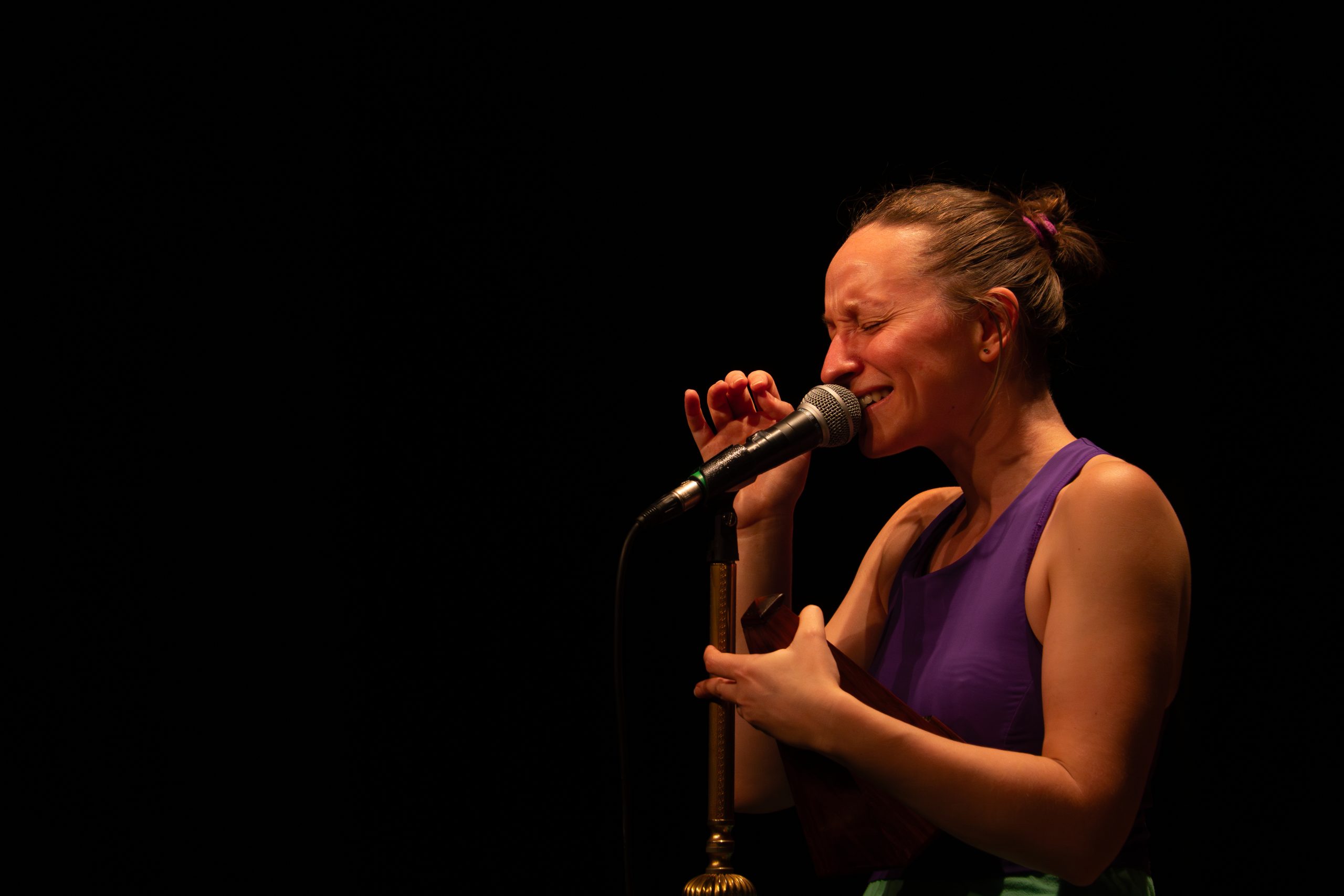 Anya, Festival Off Avignon, 2024 © Photo : A Alloncle